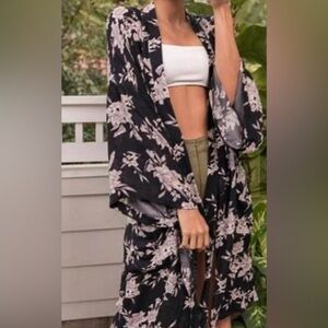 Spiritual Gangster Floral Black and White Kimono